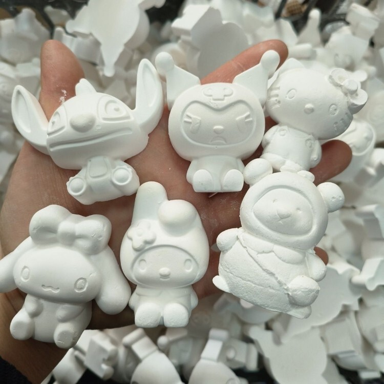 Plaster dolls My Melody, Cinnamoroll, Kuromi, Sanrio plaster summer holiday gift cartoon mix and match