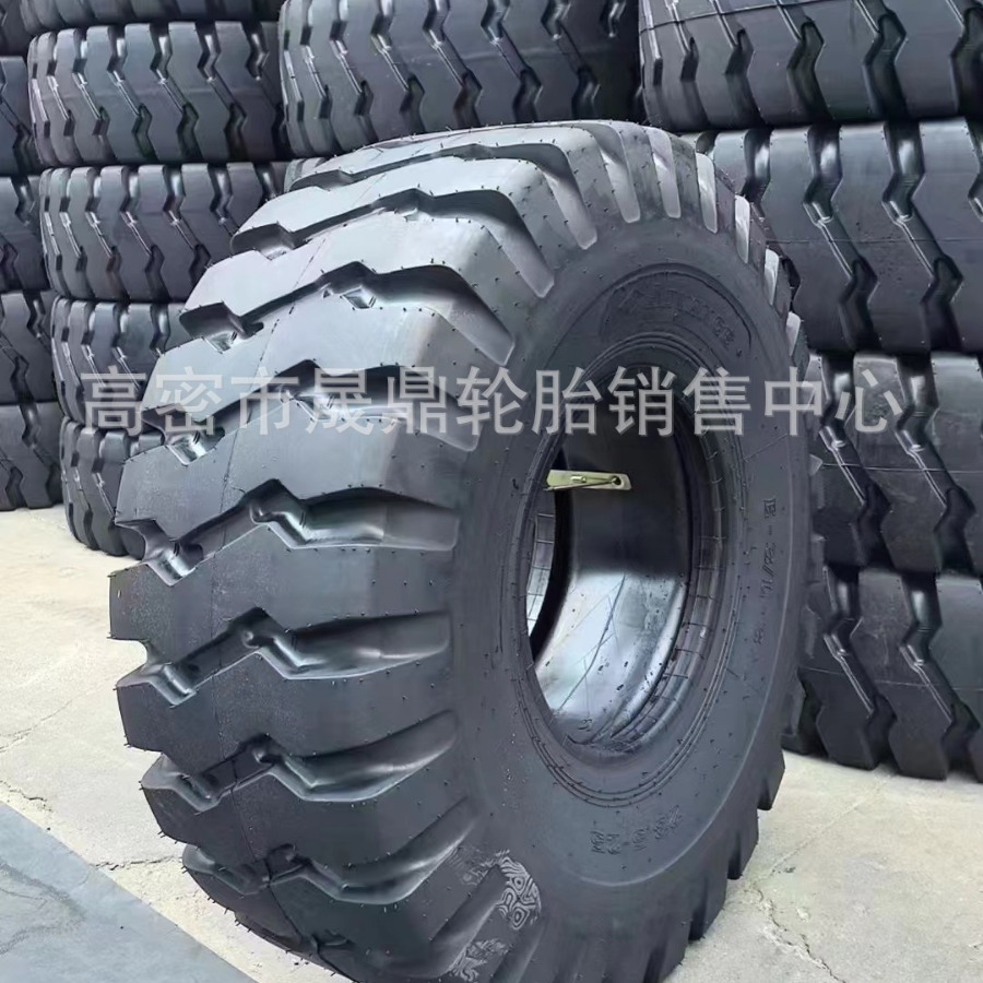 贵州前进工程胎23.5-25-18/20/24PR  吊车胎385/95R25GLB07/GLB05