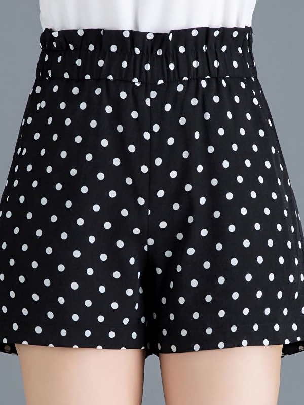 Black Chiffon Polka Dot Shorts for Women Summer 2025 New High Waist Large Size Wide Leg Casual Pants Versatile Loose Hot Pants