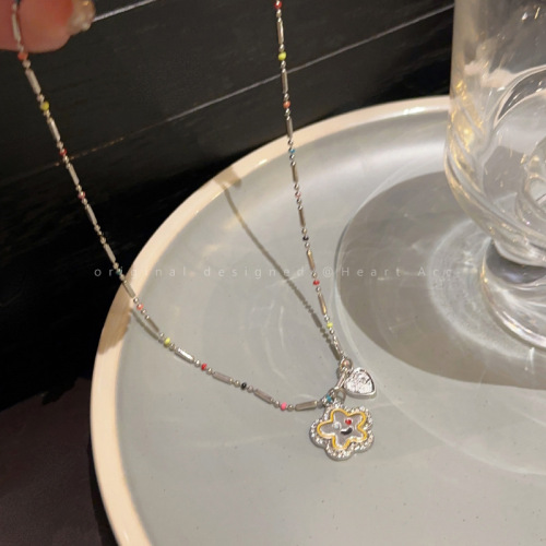 Colorful Bead Flower Smiling Necklace for Women Summer  New Fashion Clavicle Chain Design Sense Unconventional Personality Necklace