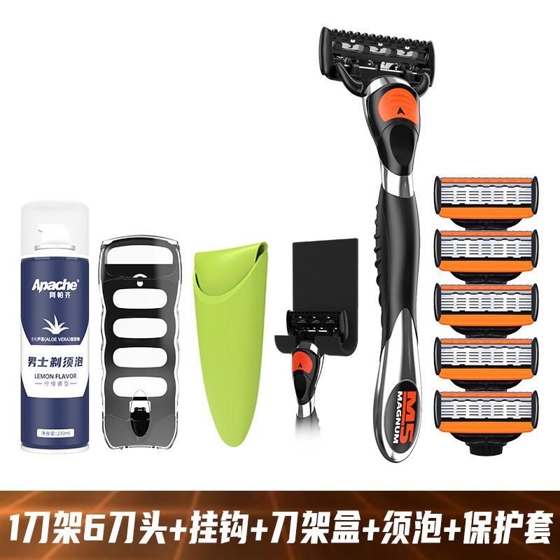 금속 손잡이 1개 + 5겹 수입 칼날 6개 + 후크 + 보호 케이스 + 보관함 + 쉐이빙 폼 230ml