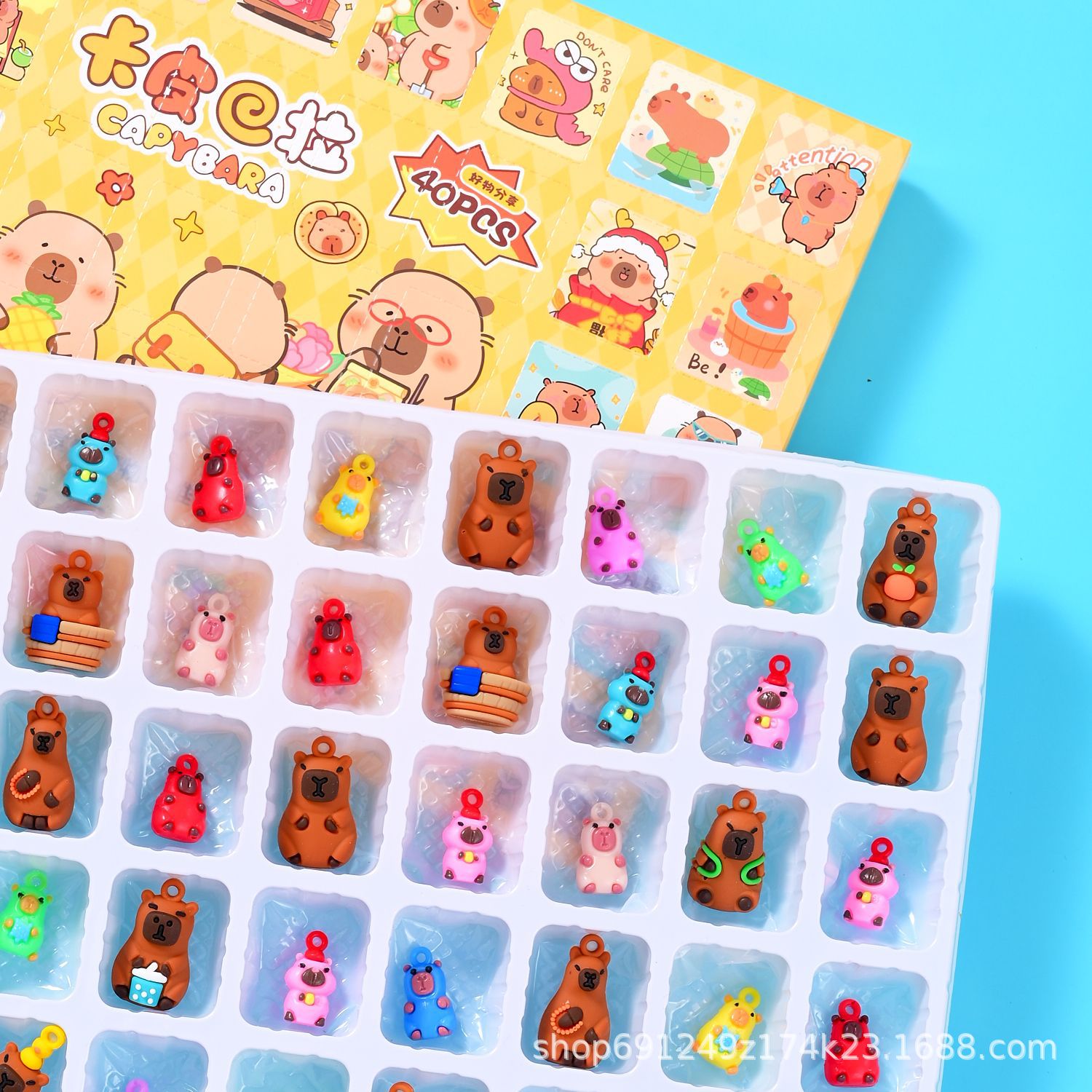 Kapibala 40 dongdongdongle Dolphin boy sorpresa Caja ciega colgante regalo de cumpleaños para hombres y mujeres estudiantes de primaria pinchan música