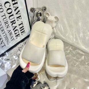 Eva Slippers for Women, Summer Beach Wear, Fashionable Non-Slip Indoor Home Slippers, Women's Heart Slippers