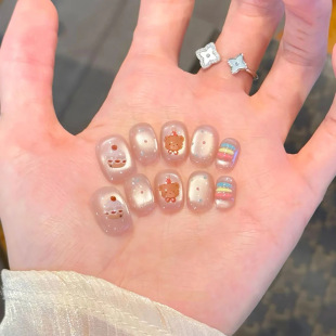 [Cake-Loving Bear] Polka-Dot Cat-Eye Wearable Nails, Cute Short Beanie Manicure, Gentle and Whitening for Daily Use