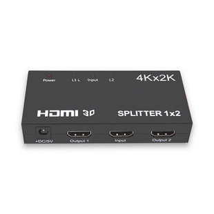 4K HDMI Allocation Device 1 Point 2 Video -Definition и один и тот же экран HDMI один из двух выходов в одну точку второй.