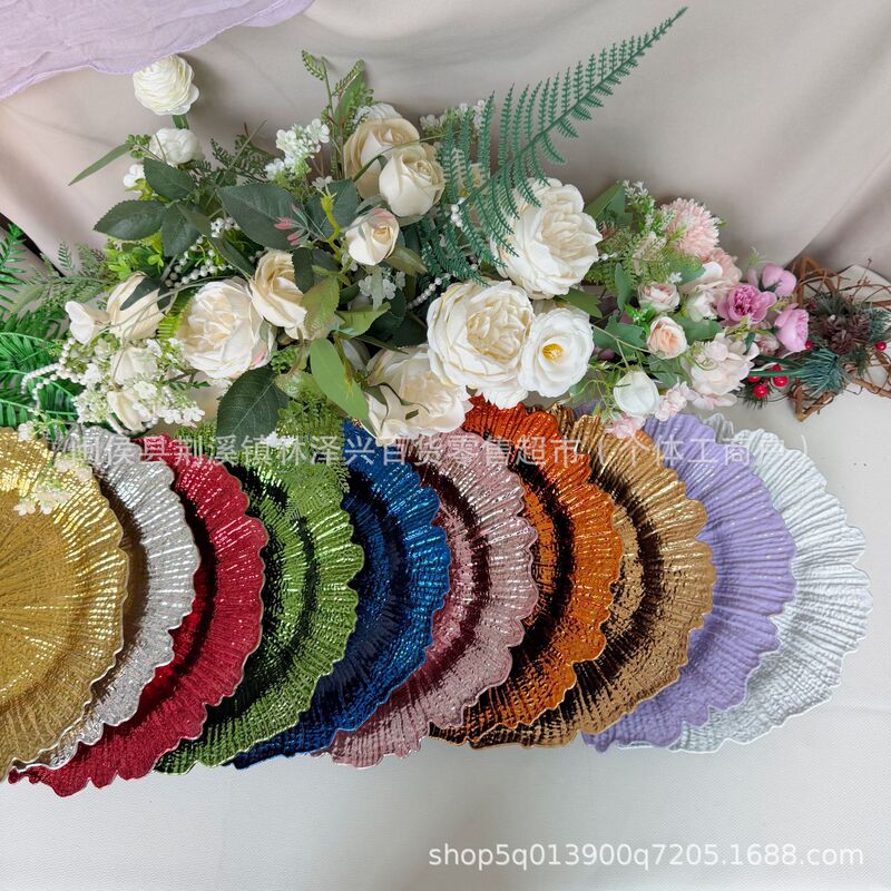New Hot-Selling Export Products: Electroplated Plastic Charger Plates, Christmas Decorative Plates, Hotel Wedding Party Plates New Hot-Selling Export Products: Electroplated Plastic Charger Plates, Christmas Decorative Plates, Hotel Wedding Party Plates