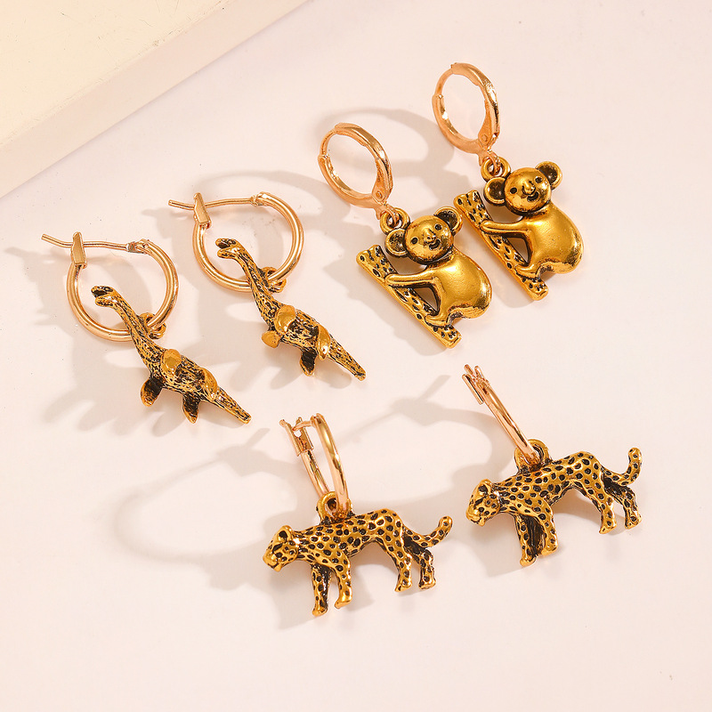 Cross-Border Retro Simple Animal Earrings Niche Design Personalized Cheetah Koala Small Dinosaur Trendy Hip-Hop Earrings Cross-Border Retro Simple Animal Earrings Niche Design Personalized Cheetah Koala Small Dinosaur Trendy Hip-Hop Earrings