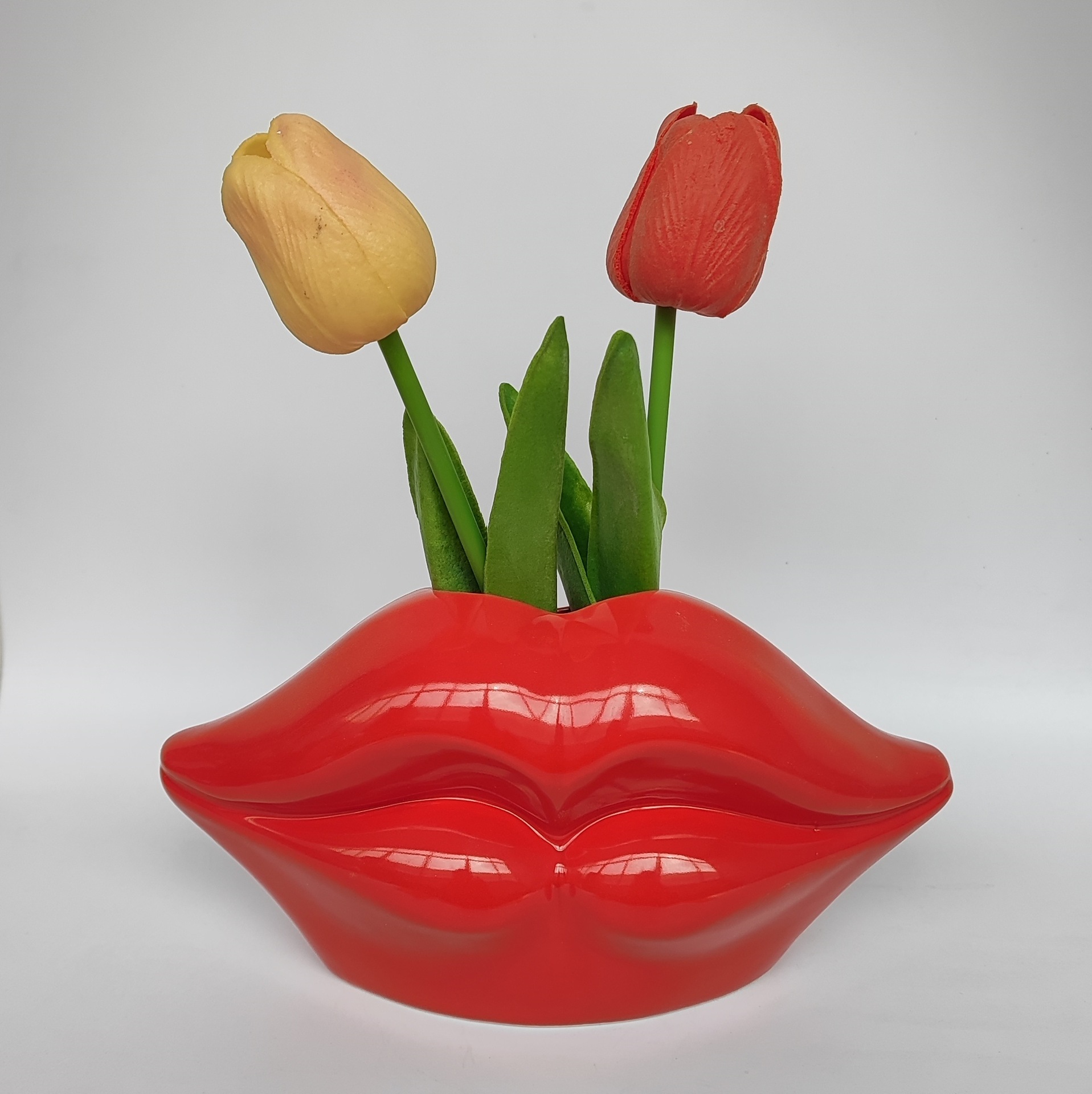 Lips Red Ceramic Simple Scandinavian Creative Accessible Luxury Flower Arrangement Living Room Desktop Facial Features Decorative Ceramic Ornaments