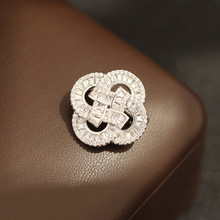 ���԰������yɫ��YС�eᘚ��|�r�аٴ���Ůͬ�����b�����Y��