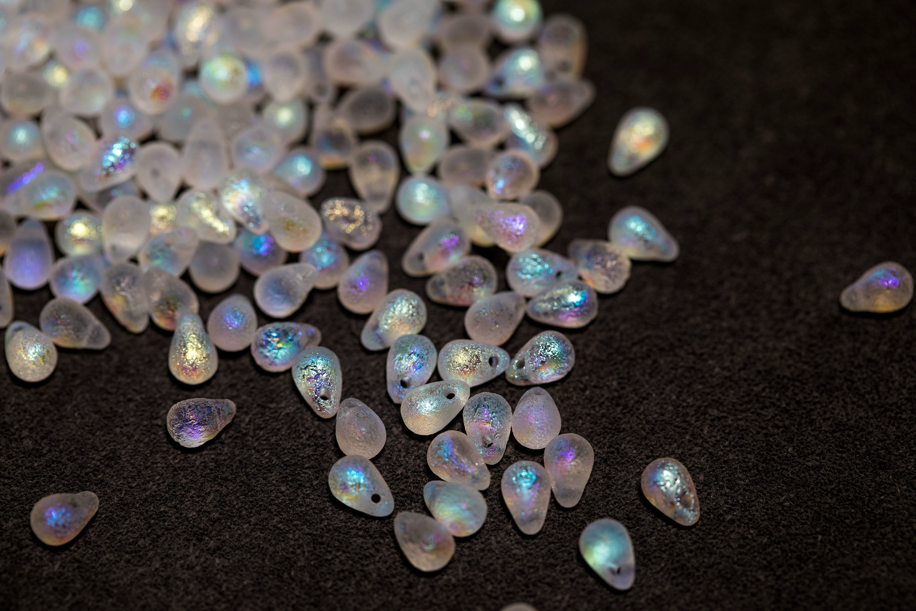 4x6 мм маленькая капля воды с гравировкой, кристально-белые чешские импортные стеклянные бусины, заколка для волос «слеза русалки», материал, кисточка, не трясет, сделай сам