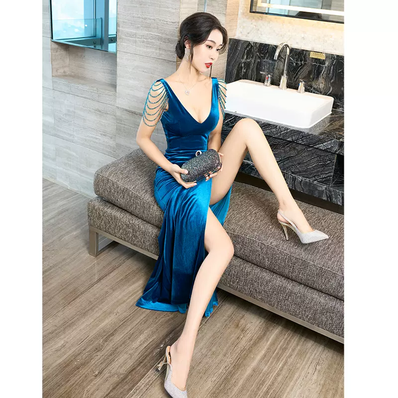 2025新款夜总会性感低胸订珠连衣裙名媛宴会气质包臀开叉晚礼服