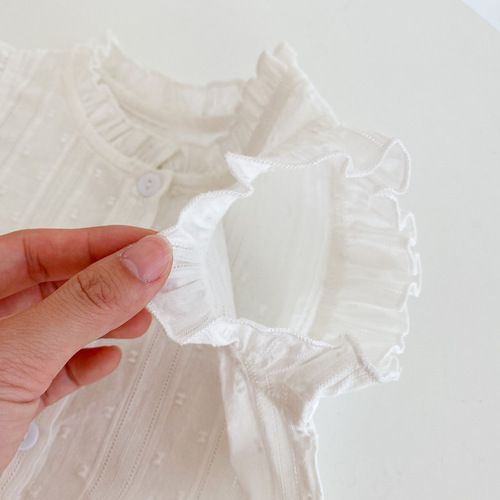 summer ins infant and toddler fresh flying sleeve buttoned top + small floral shorts 2-piece suit for baby girls