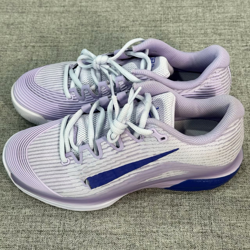 High-quality Vapor 12 tennis shoes in spring lavender purple, couple's training shoes, lightweight and breathable for daily commuting High-quality Vapor 12 tennis shoes in spring lavender purple, couple's training shoes, lightweight and breathable for daily commuting
