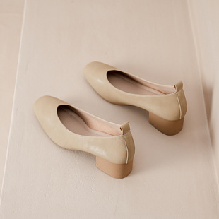 �¿ʽţƤ��ЬŮ�и����^�\��ܛ�׺��sͨ��Ь���e���|����Ь��