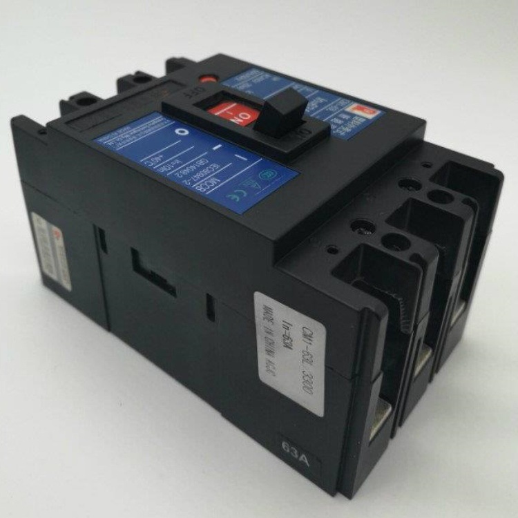 常 熟CM1系列塑壳断路器 CM1-400L/3300额定电流250A 配电变压器