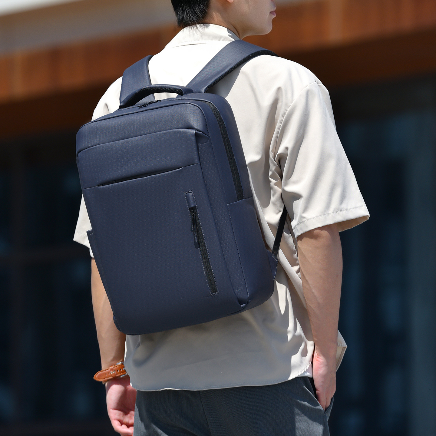 New solid color computer backpack for men and women, large-capacity backpack for business trips and commuting, multifunctional laptop backpack