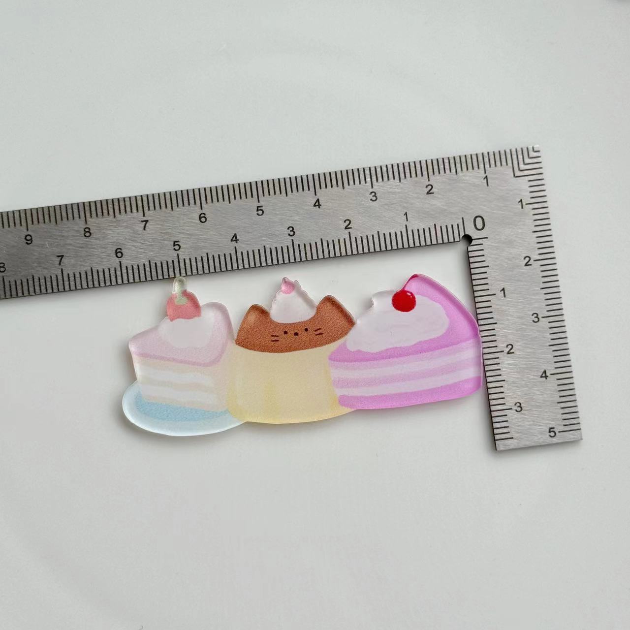세 새끼 고양이 케이크