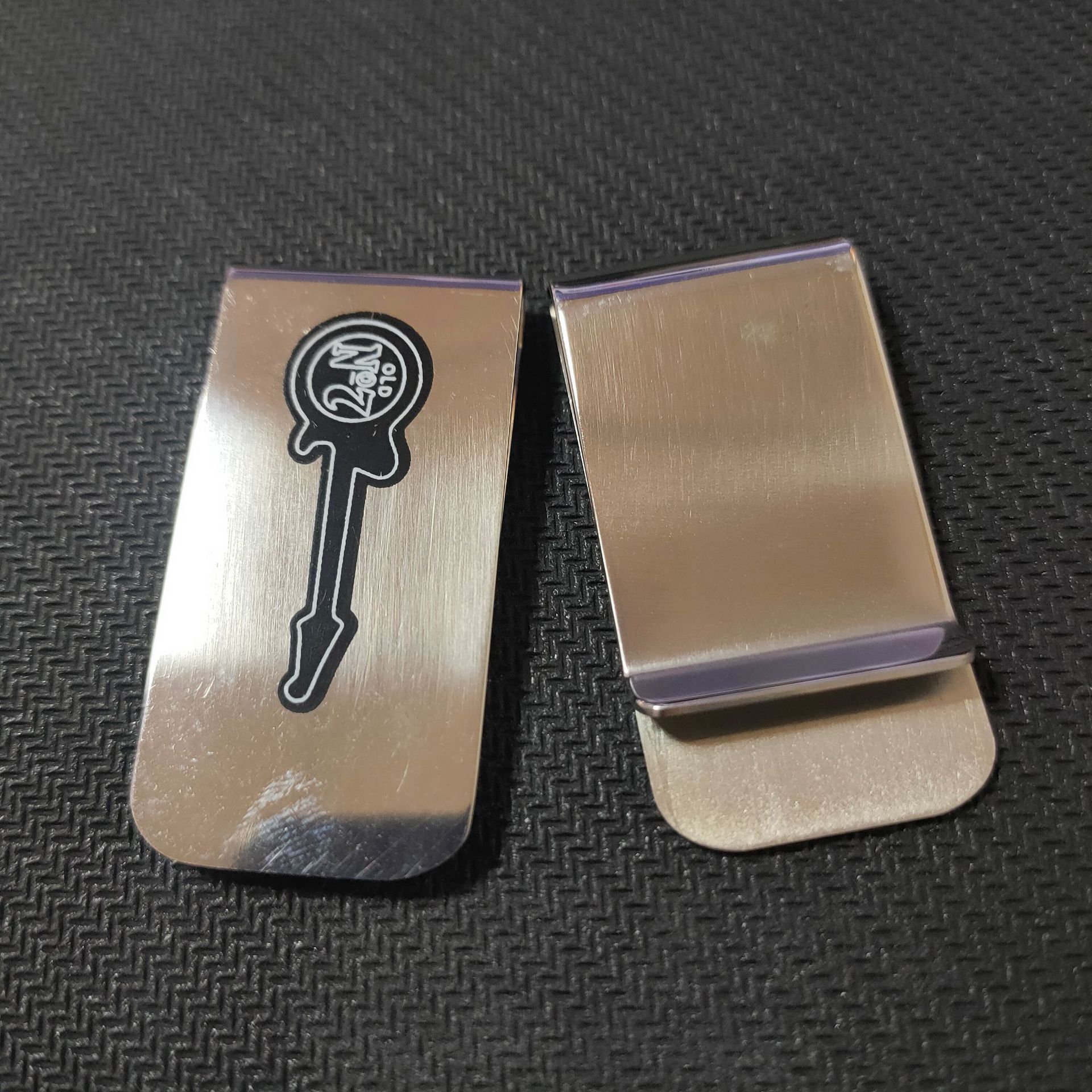 东莞制作 五金冲压钱夹厂 折弯金属夹子  不锈钢金属钞票钱夹