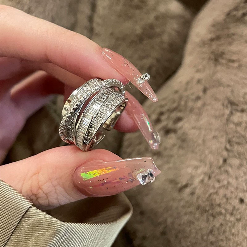 П fashionable ring with zircon?