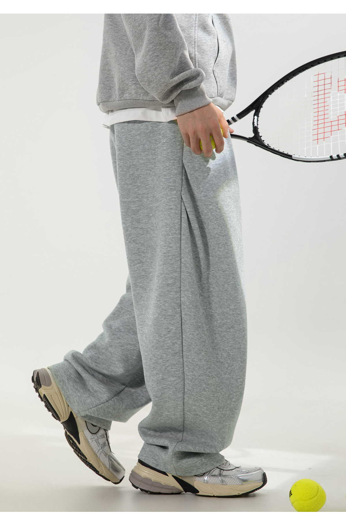 Monochrome Man- Side Double Pleated Sweatpants Men Spring New Trendy Brand Retro Scimitar Casual Sports Loose Texture Long Pants_viptrois.com
