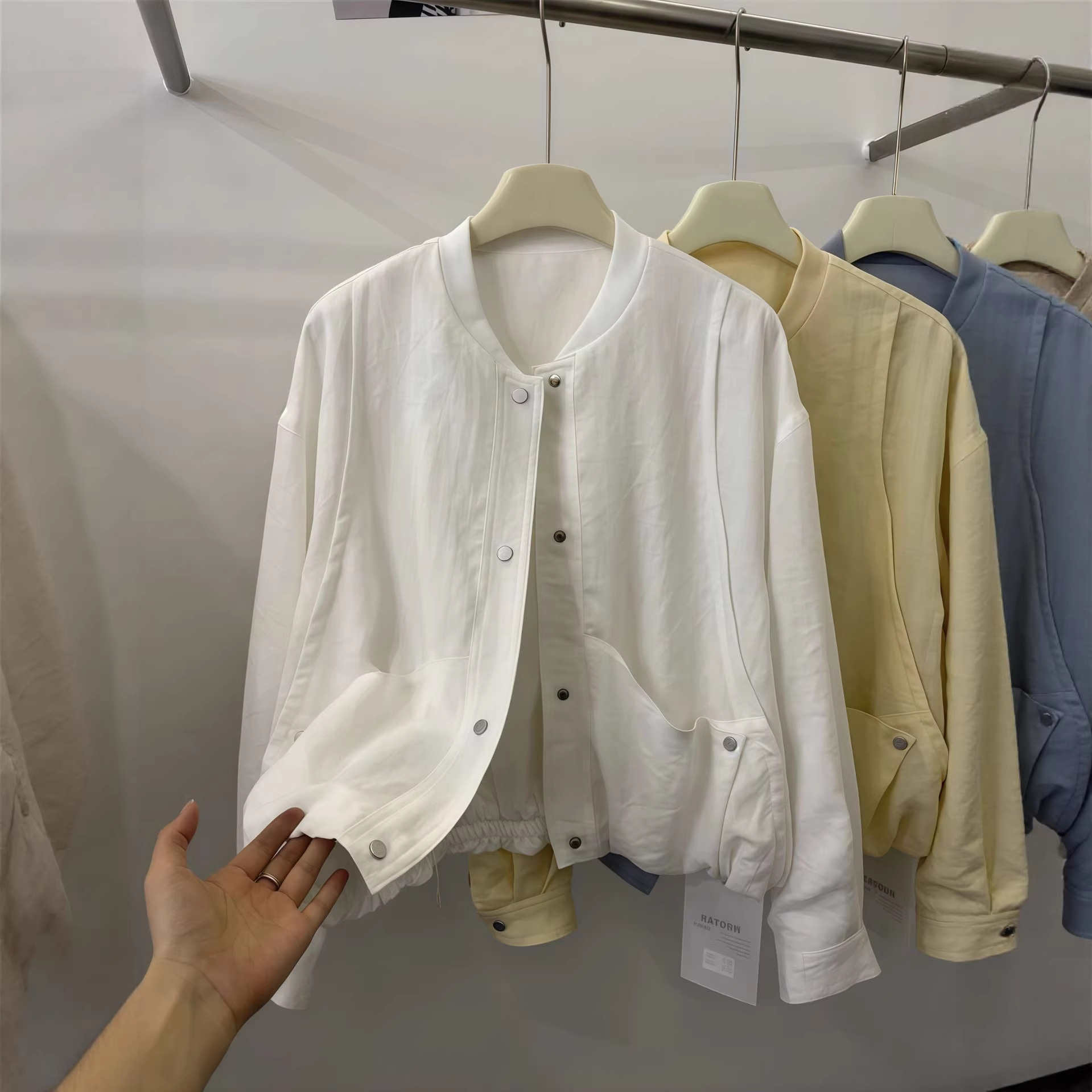 2026 Summer New Round Neck Thin Short Jacket Women's Spring/Summer Sun Protection Cardigan Relaxed Casual Versatile Jacket Top