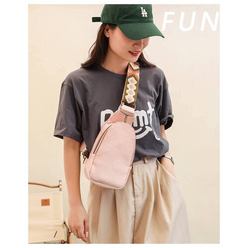 Leather PU women's chest bag, simple single-shoulder crossbody bag with wide shoulder strap, casual motorcycle bag for women