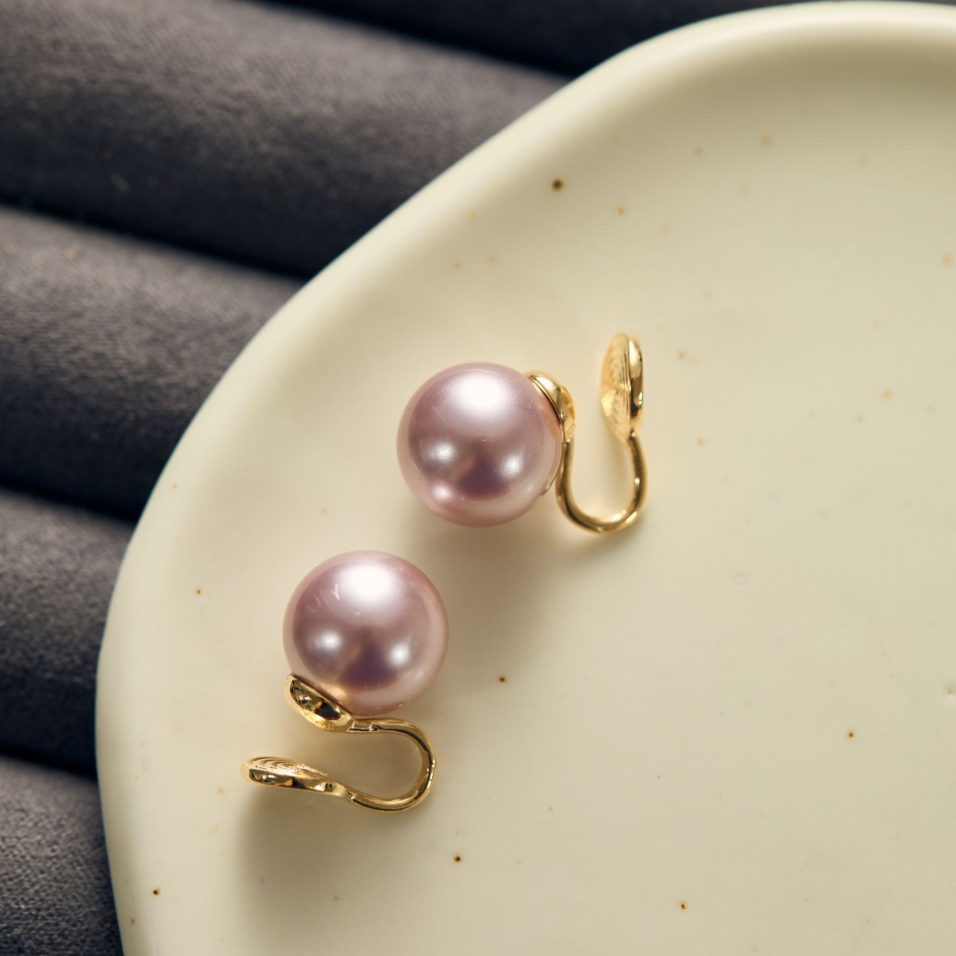 Ear clips, 12mm