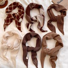 美拉德复古格子软糯围巾女秋冬保暖装饰三角巾高级感系脖领巾配饰