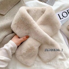 柔らかく肌に優しい冬の新しい豪華な女性の冬のスカーフ暖かいクロスファー襟スカーフネックプロテクターホットスタイル