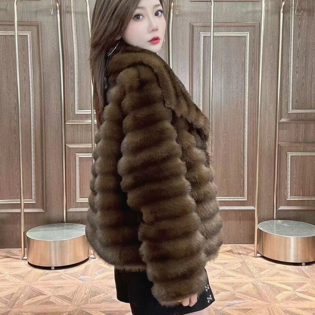 Cappotto lungo in finta pelliccia da donna con collo a risvolto_voghion.com