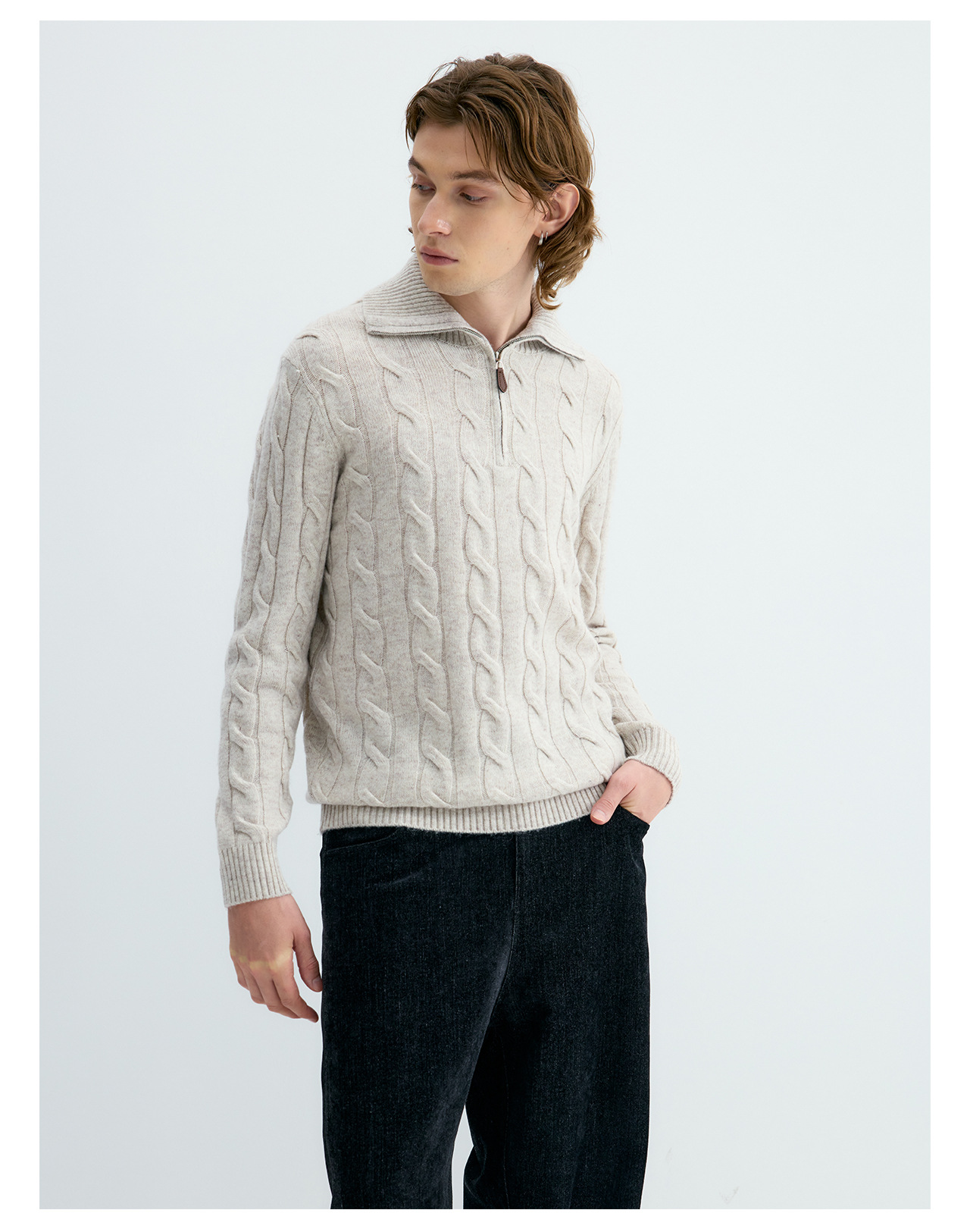 UNF 530g Cable-Knit Half-Zip Polo Sweater