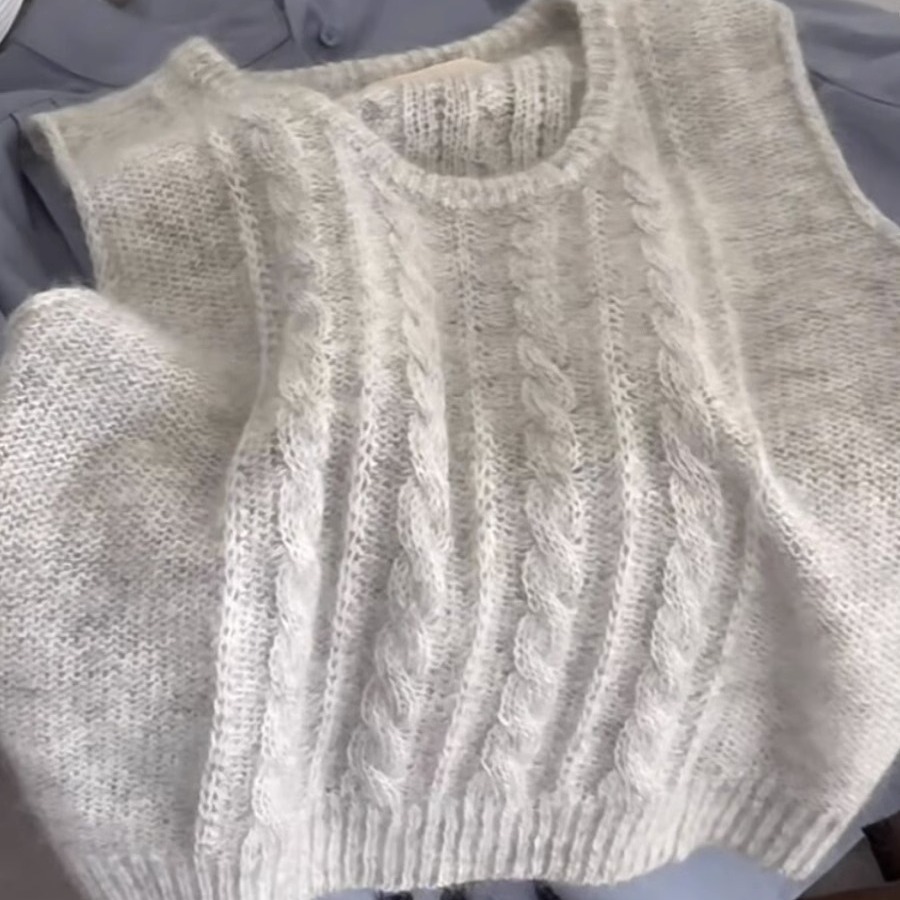 2024 otoño nuevo estilo de alta gama, cuello redondo perezoso, chaleco de punto exterior, suéter de mujer suave y ceroso, chaleco de mujer