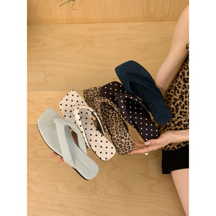 �r��insƽ�׼�ɫ������Ů���ļ��⴩���y����Ь��߅�A�_ŮЬЬ��