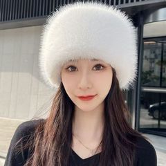 卸売りは毛皮の新型のキツネの毛の平頂帽をまねて毛を厚くして保温して耳のドームの風雪のモンゴルの冬を保護します。