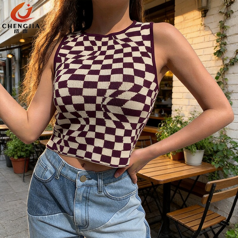 Cross-Border Amazon European and American Style Sleeveless Contrast Color Plaid Knit Sweater Women's Short Round Neck Slim Fit Women's Sweater Vest Cross-Border Amazon European and American Style Sleeveless Contrast Color Plaid Knit Sweater Women's Short Round Neck Slim Fit Women's Sweater Vest