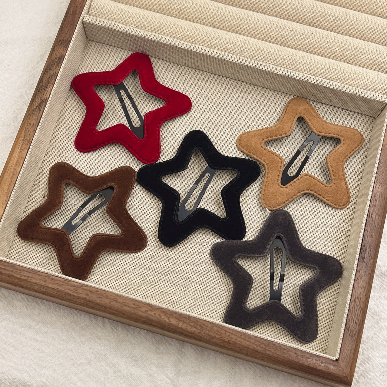 秋冬新款植绒大五角星云朵发夹甜美百搭基础星星发卡红色系BB夹女