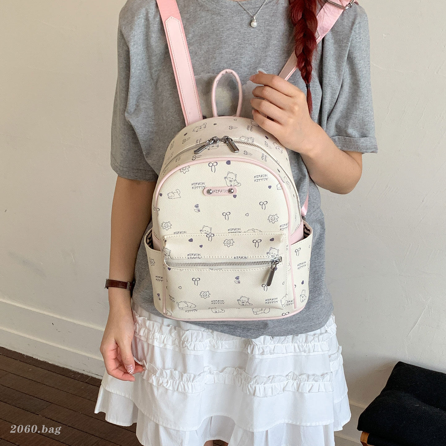Mochila de estilo de verano impresa para mujeres, mochila de estilo universitario, nueva moda, gran capacidad, 2026