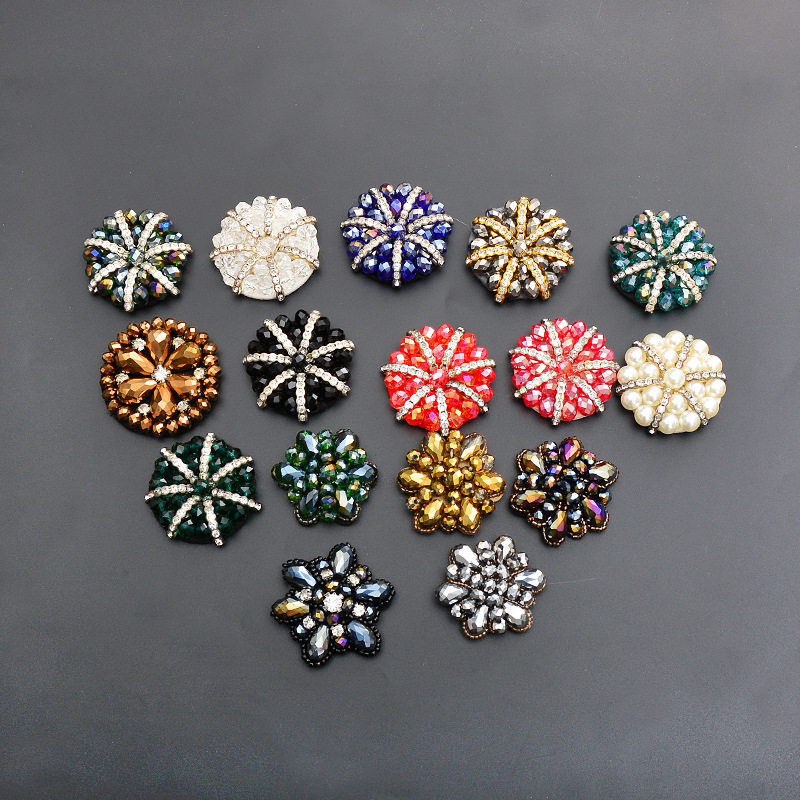 Colorful Round Crystal Handmade Beaded Cloth Stickers Rhinestone Pearl Clothing Appliques DIY Patches Fashion Accessories Hand Sewing