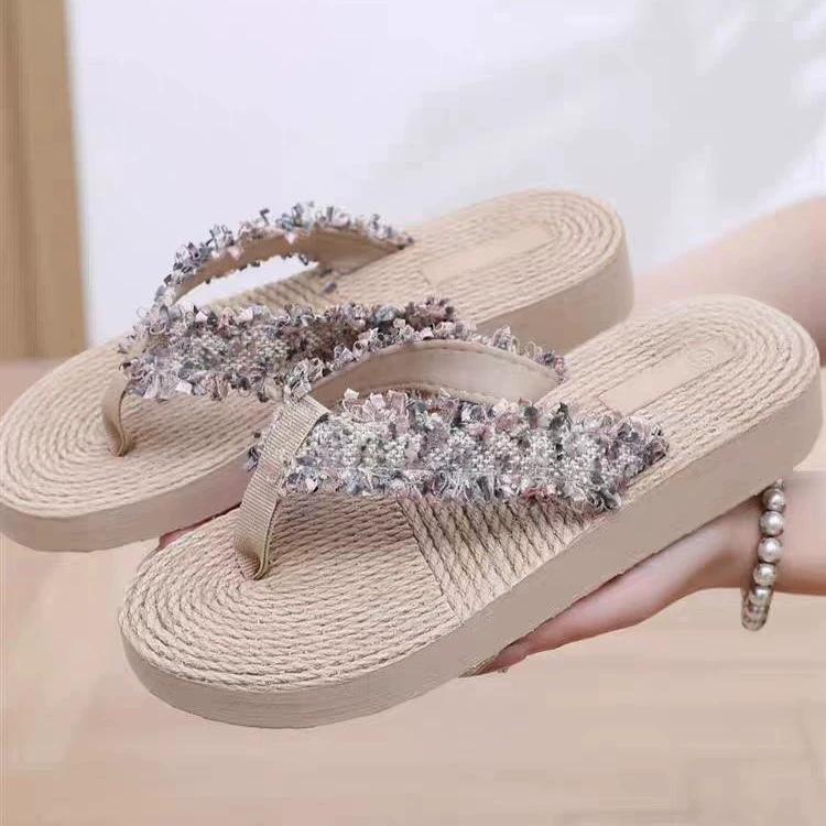 Новая внешнеторговая верхняя одежда, шлепанцы на плоской подошве для женщин, летние модные универсальные пляжные сандалии для отдыха на море и путешествий