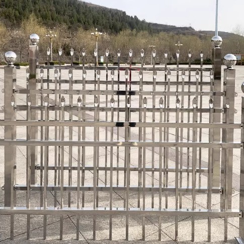 Vallas de acero inoxidable 202 304 vallas de pared de patio vallas de barrera de barrera de acero blanco aislamiento eléctrico