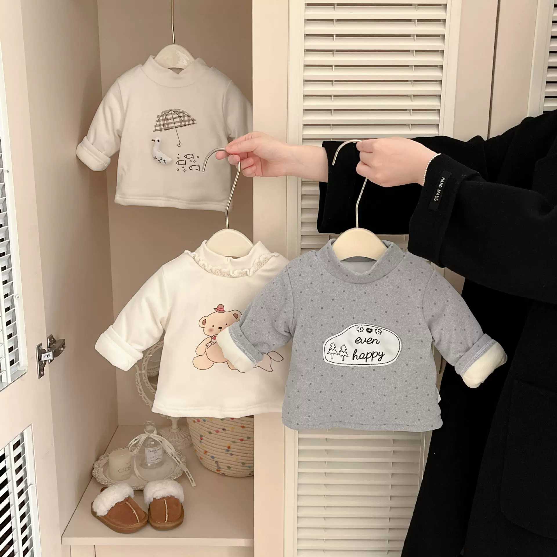 婴儿冬季加绒打底衫洋气女宝宝半高领双层加厚内搭巨保暖套头衣服