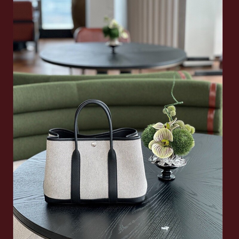 Blogger's Recommended First-Layer Cowhide Panda-Colored Handmade Waxed Thread Neck-Patterned Version 23/30cm Garden Bag Handbag Steel Five