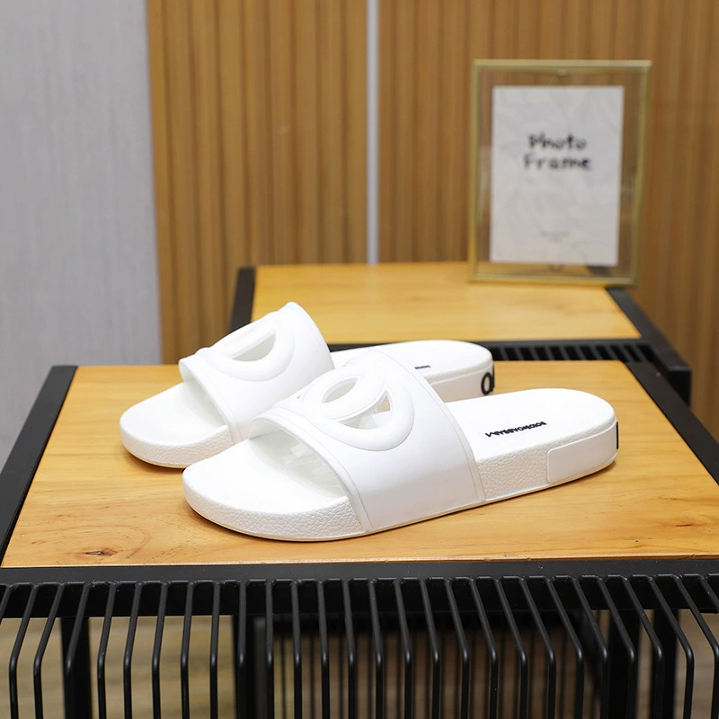 Мужские летние тапочки европейского стиля, классические черные, новые, высококачественные белые нескользящие уличные тапочки