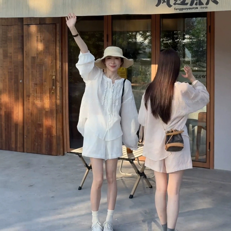 Ruffled Edge Patchwork Long-Sleeve Linen Sun-Protective Shirt + High-Waisted Shorts Two-Piece Set for Women, 2026 Summer New Style