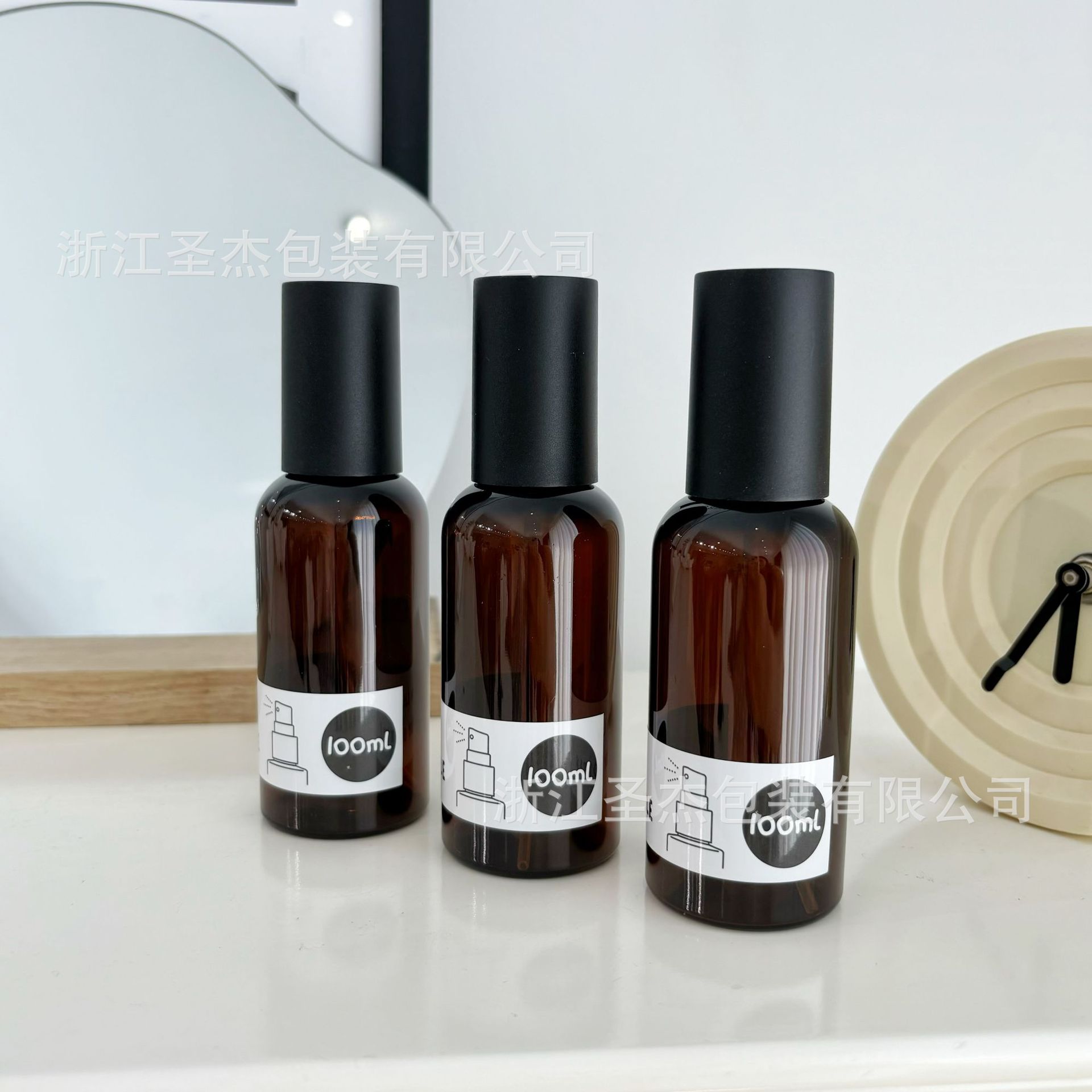 6e52000239ce41d11e8c8f7a98a0b7