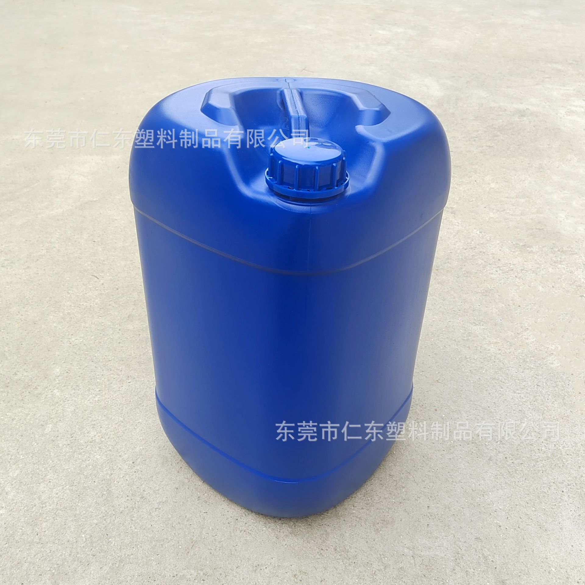 机油桶包装容器圆塑胶桶小口蓝色塑料桶液体分装桶带盖方圆桶30L