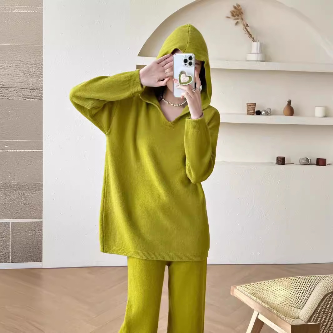 Pantaloni larghi a gamba larga in maglia alla moda casual coreana per le donne autunno e inverno nuovo articolo maglione con cappuccio di colore solido_voghion.com