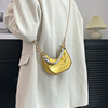 Summer handheld fashionable shoulder bag from pearl, trend underarm bag for leisure, fresh moon-shaped lamp, 2023