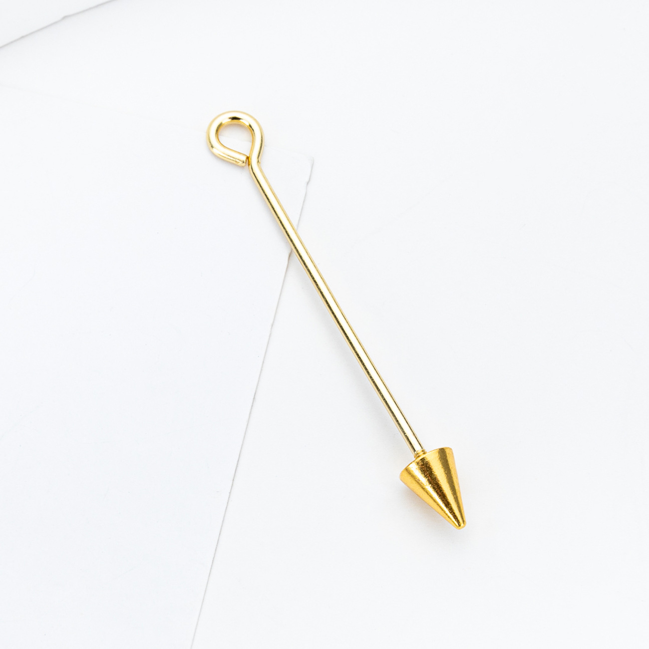 Poste con cuentas de bricolaje collar colgante colgante pendiente joyería cono de metal multicolor poste con cuentas spot al por mayor