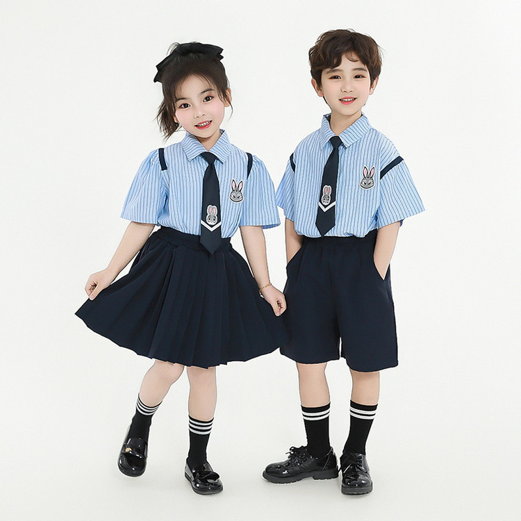 7167 Traje de camisa de manga corta Han Fan para niños de verano delgado para niños 2025 Nueva tendencia universitaria de verano para bebés